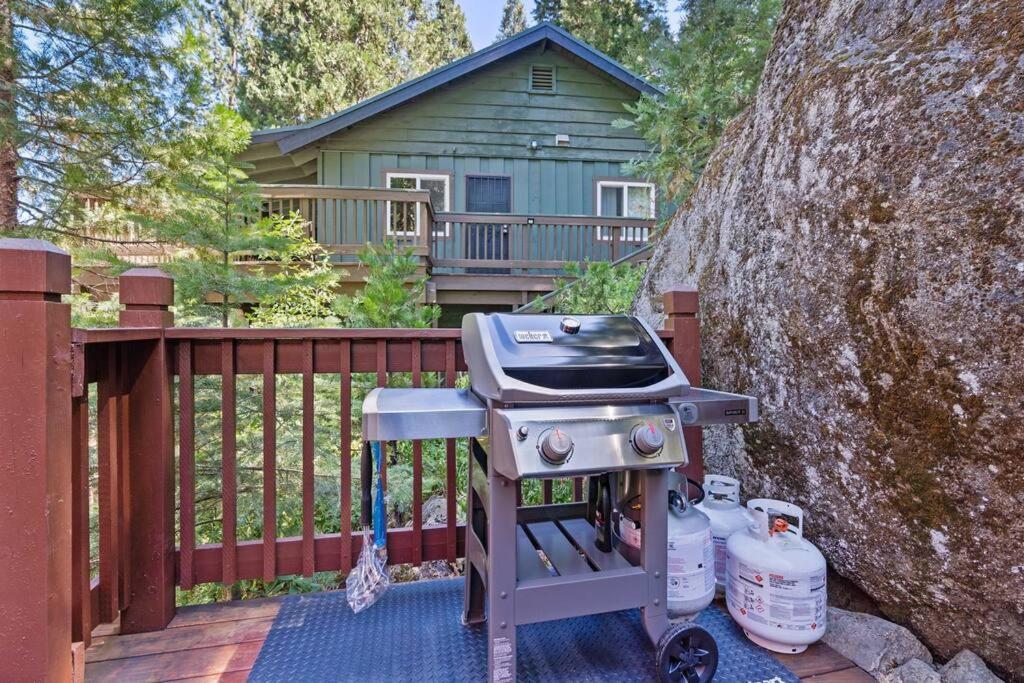 Holiday home Lewis Creek Near Yosemite King Beds *