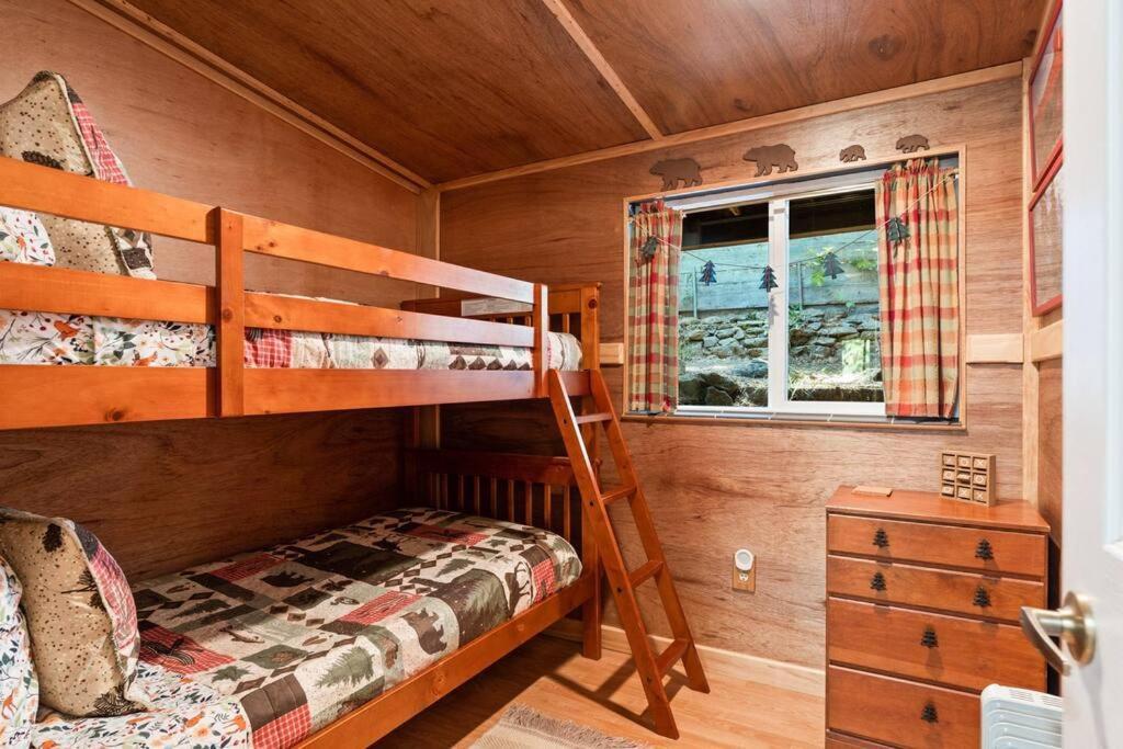 Holiday home Lewis Creek Near Yosemite King Beds
